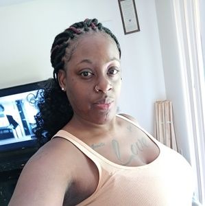 Meet your Posher, Johnessia